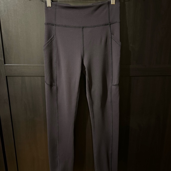 Lululemon Invigorate High-Rise Leggings 25” | Size 4 | Black - Picture 3 of 4